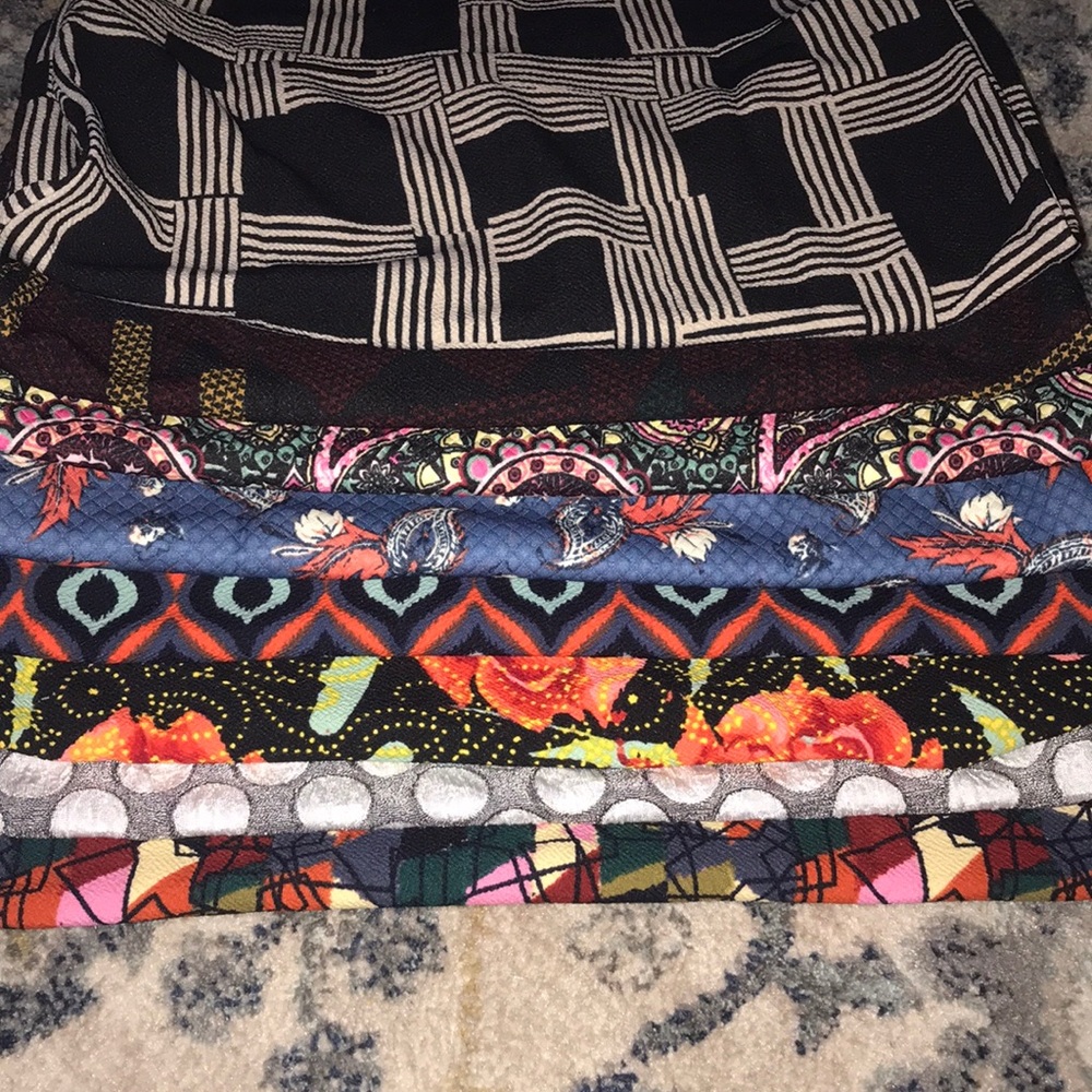 LulaRoe Skirt Bundle - Picture 2 of 4
